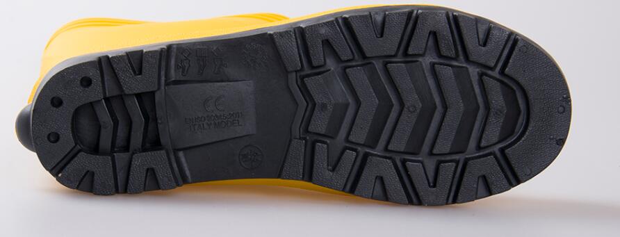 Safety Rainboots - Image 2