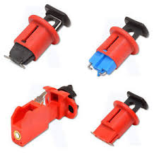 MINIATURE CIRCUIT BREAKER LOCKOUT